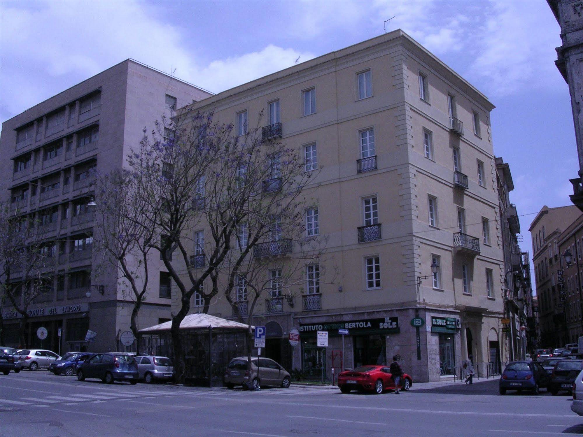 Hotel Due Colonne Cagliari Exterior foto